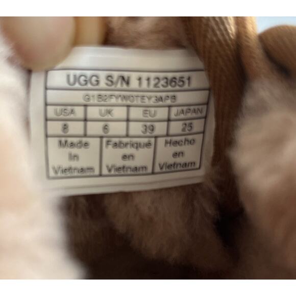 UGG NEUMEL Cow Print Boots Chukka ANKLE Chestnut & White Women's 8 - Picture 6 of 15